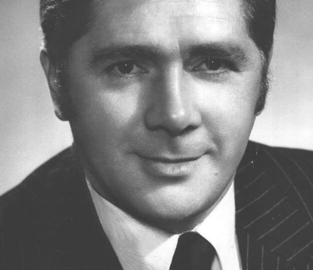 Lucien Paiement, maire de Laval en 1977