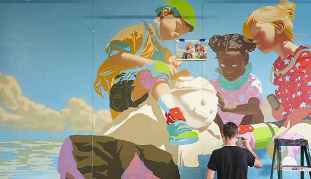 Vue de la murale du centre de la nature concernant le droit des enfants