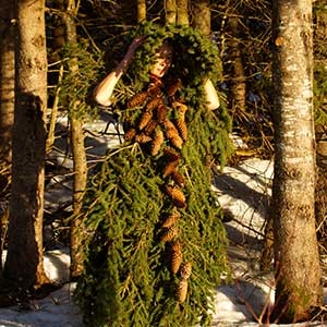 Habillée en hiver, 2024
Impression numérique
63 x 63 x 0,1 cm