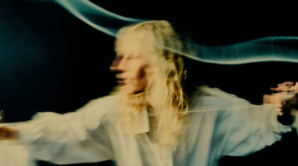 Photo en mouvement d'Ingrid St-Pierre